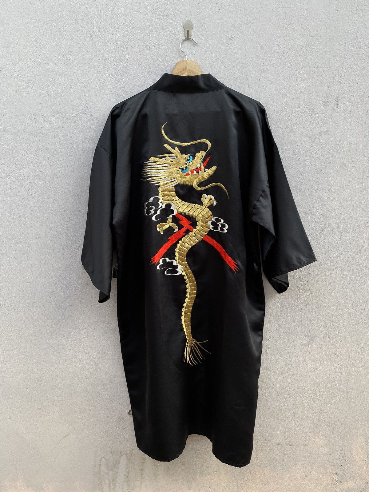 Vintage Rare “ICHI BAN” Japanese Kimono Iconic Dragon Motive