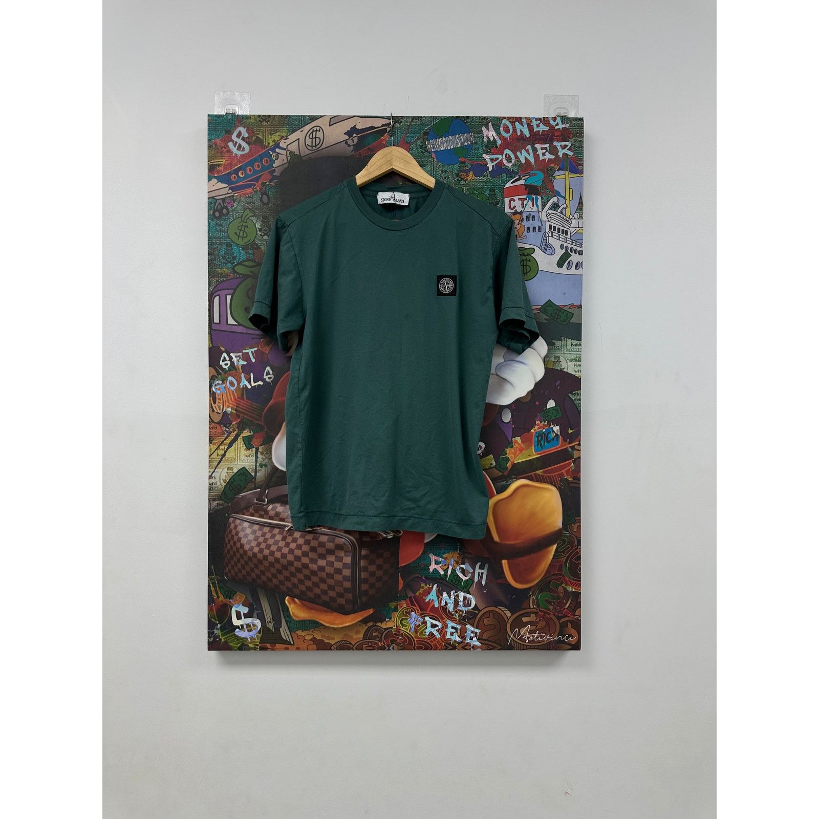 Stone Island Stone Island Tee Green Used Small Size US S / EU 44-46 / 1 - 1 Thumbnail