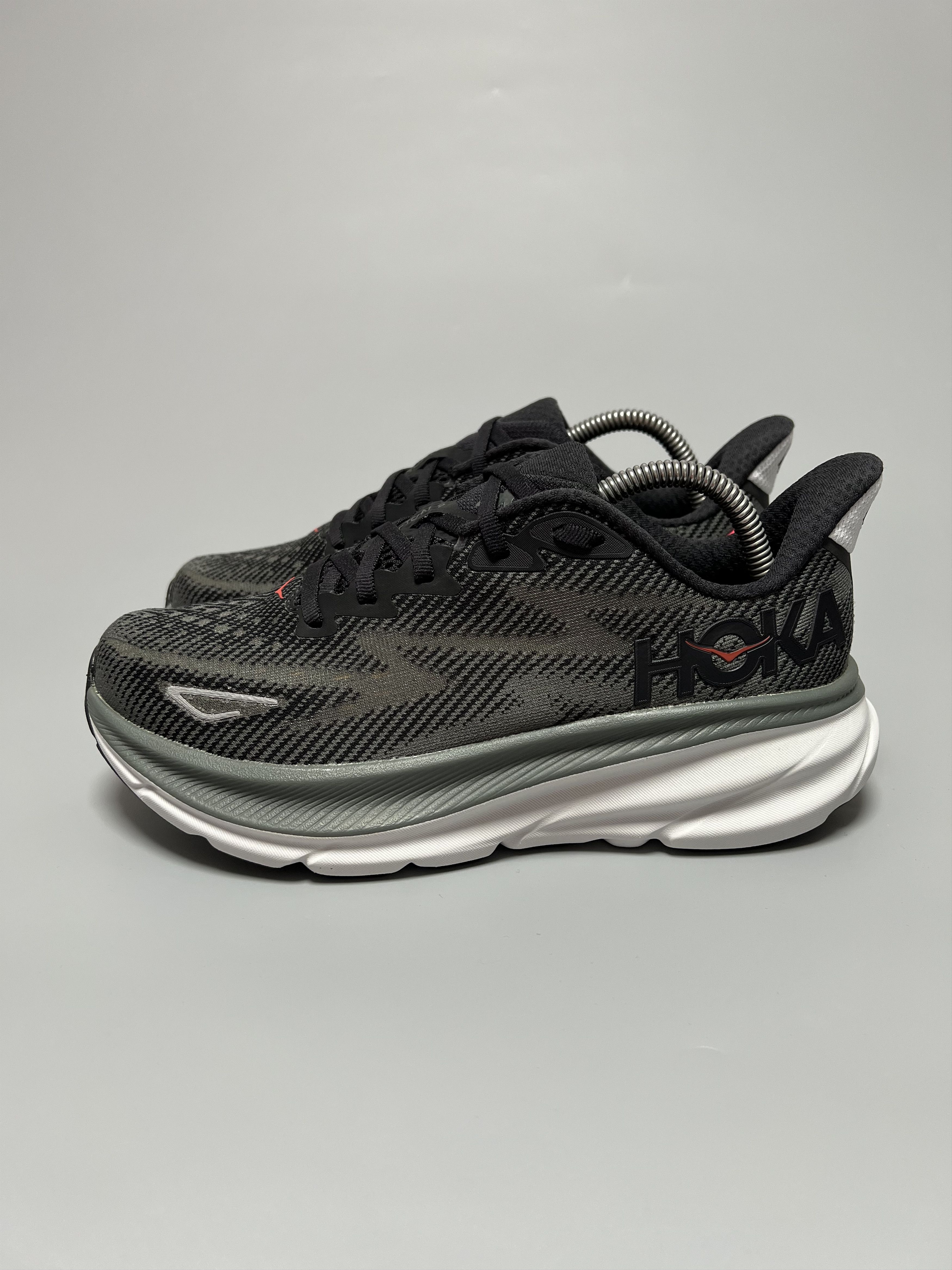 Hoka 7D Hoka One One Clifton 9 Men's Running Shoes Walking Gym Size US 7 / EU 40 - 2 Thumbnail