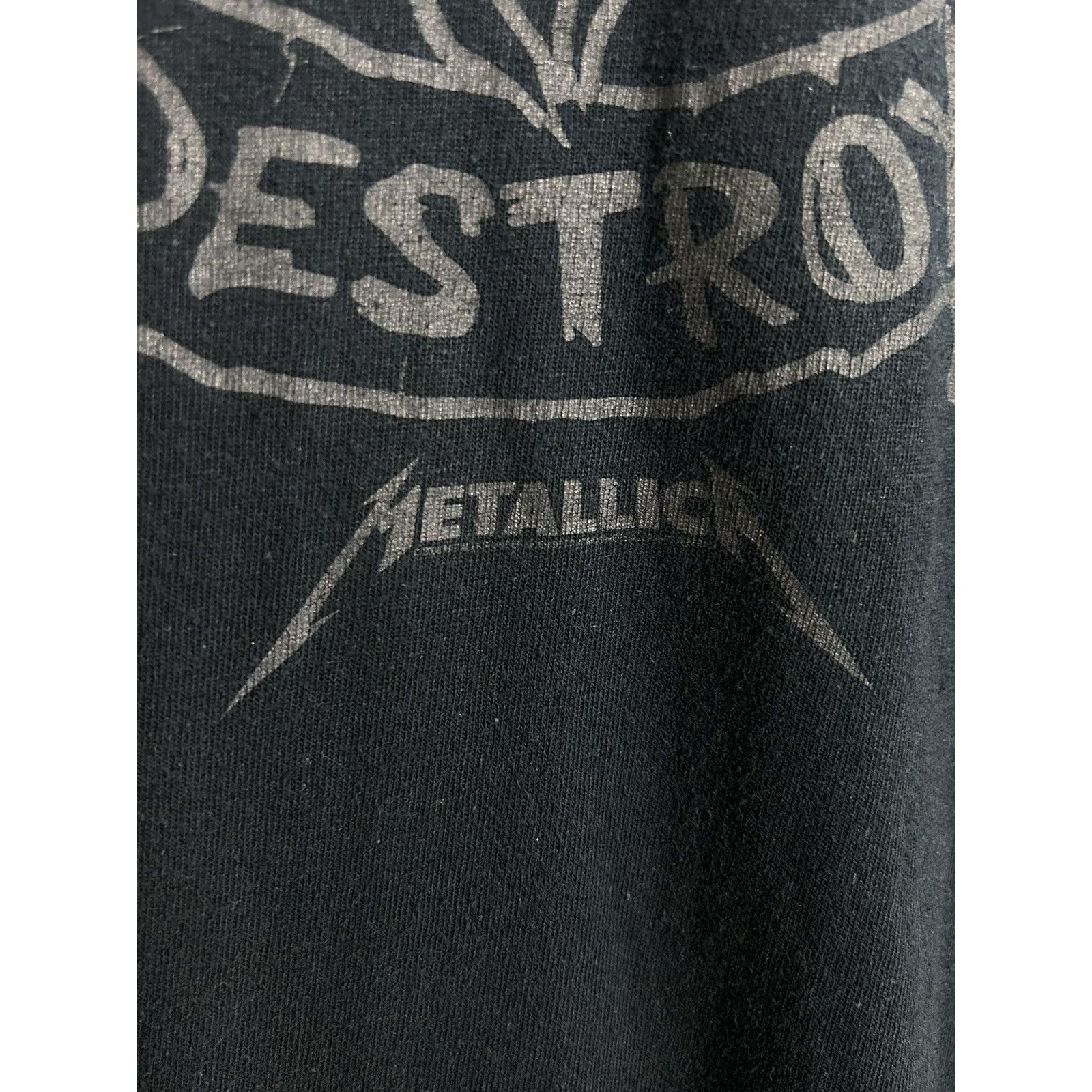 Band Tees 00s Vintage Metallica Seek And Destroy 2008 Skull T-Shirt Size US L / EU 52-54 / 3 - 3 Thumbnail