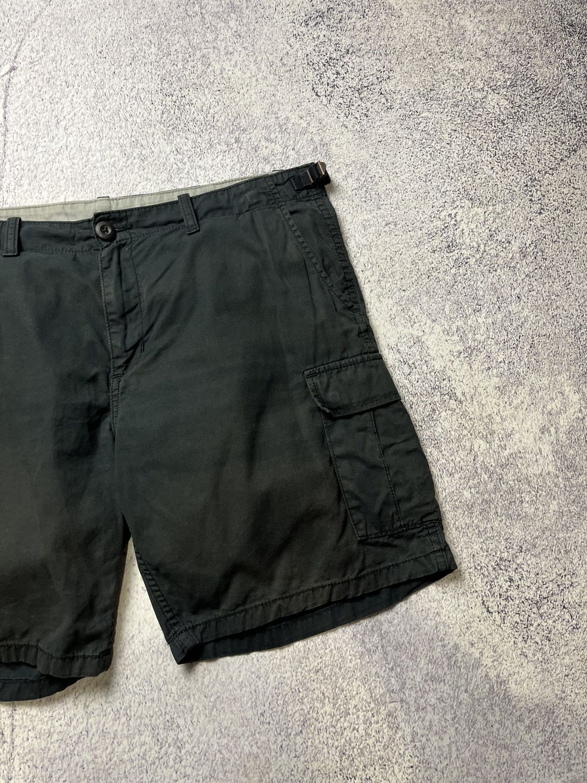 Carhartt Vintage Carhartt Distressed Cargo Shorts Y2K Size US 33 - 10 Thumbnail