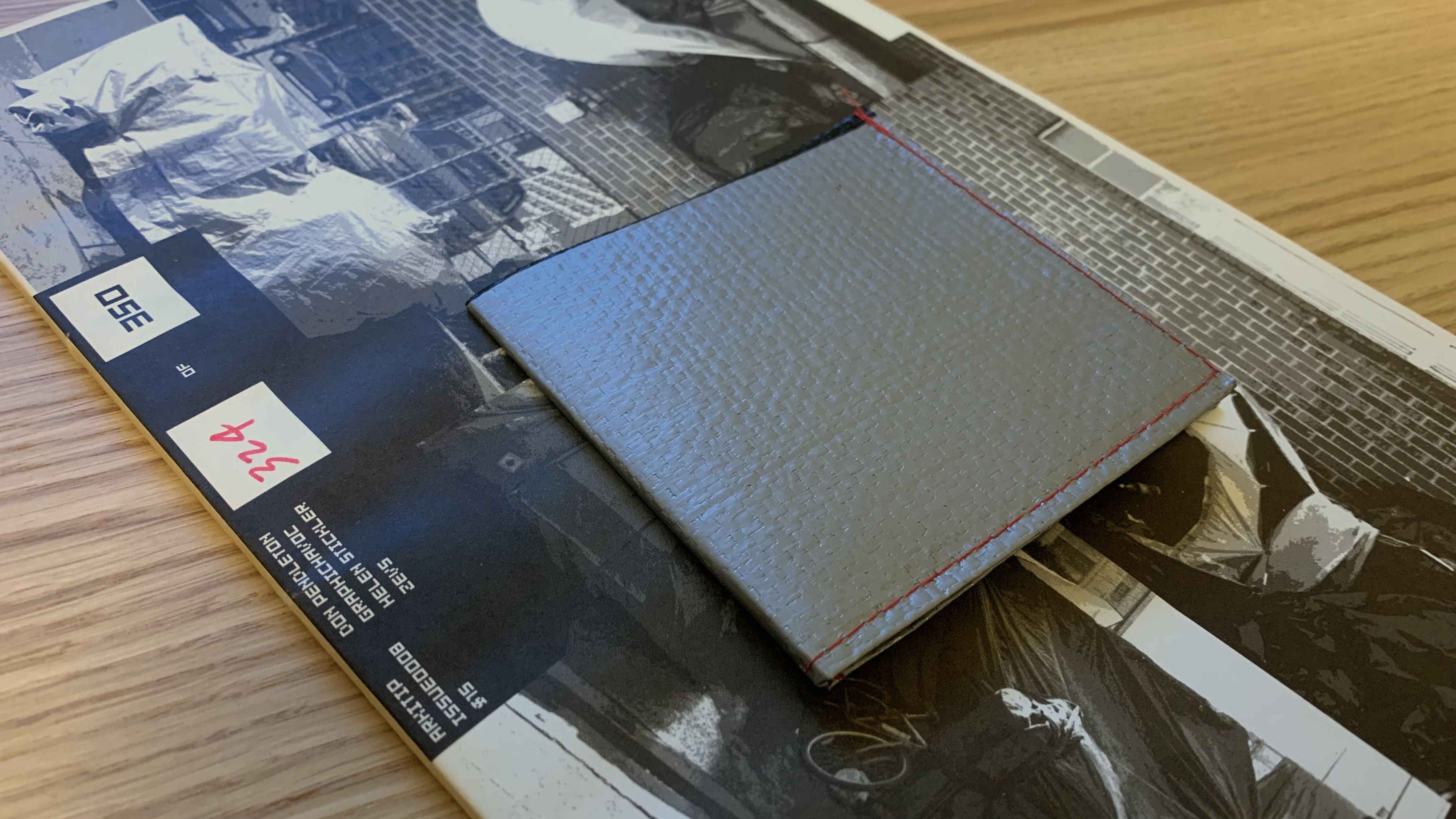 Arkitip Magazine Arkitip Magazine Issue 0008 with wallet accessory. Size ONE SIZE - 4 Thumbnail