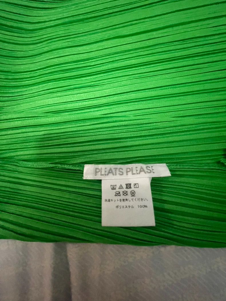 Issey Miyake Issey Miyake size:2 Green pleated dress Size S / US 4 / IT 40 - 3 Thumbnail