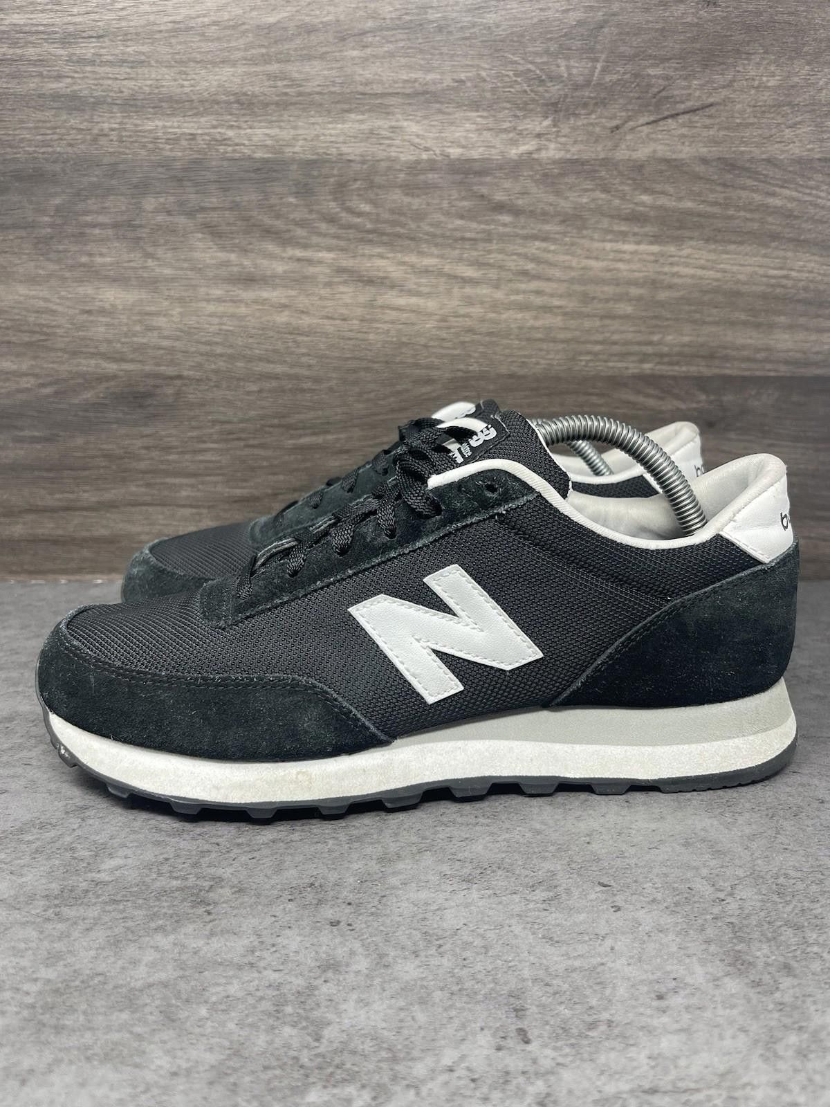 New Balance New Balance 501 Sneakers Womens Size 9 Black White Running Size US 9 / IT 39 - 1 Thumbnail
