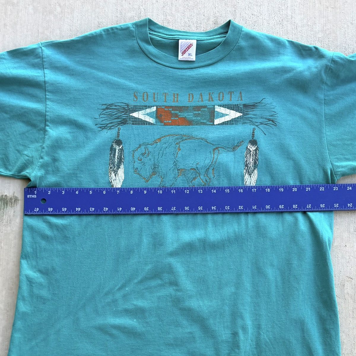 Jerzees Vintage South Dakota T Shirt Southwestern Buffalo Aztec Size US XL / EU 56 / 4 - 6 Thumbnail