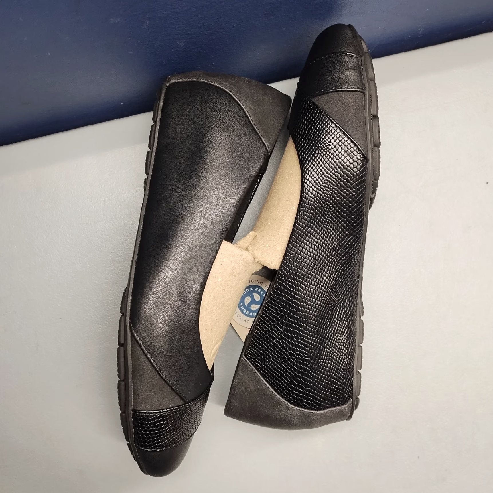 Vintage Baretraps Kaylee Ballet Flats Womens Size 8.5M Black Comfort Slip On Shoes Size US 9 / IT 39 - 2 Thumbnail