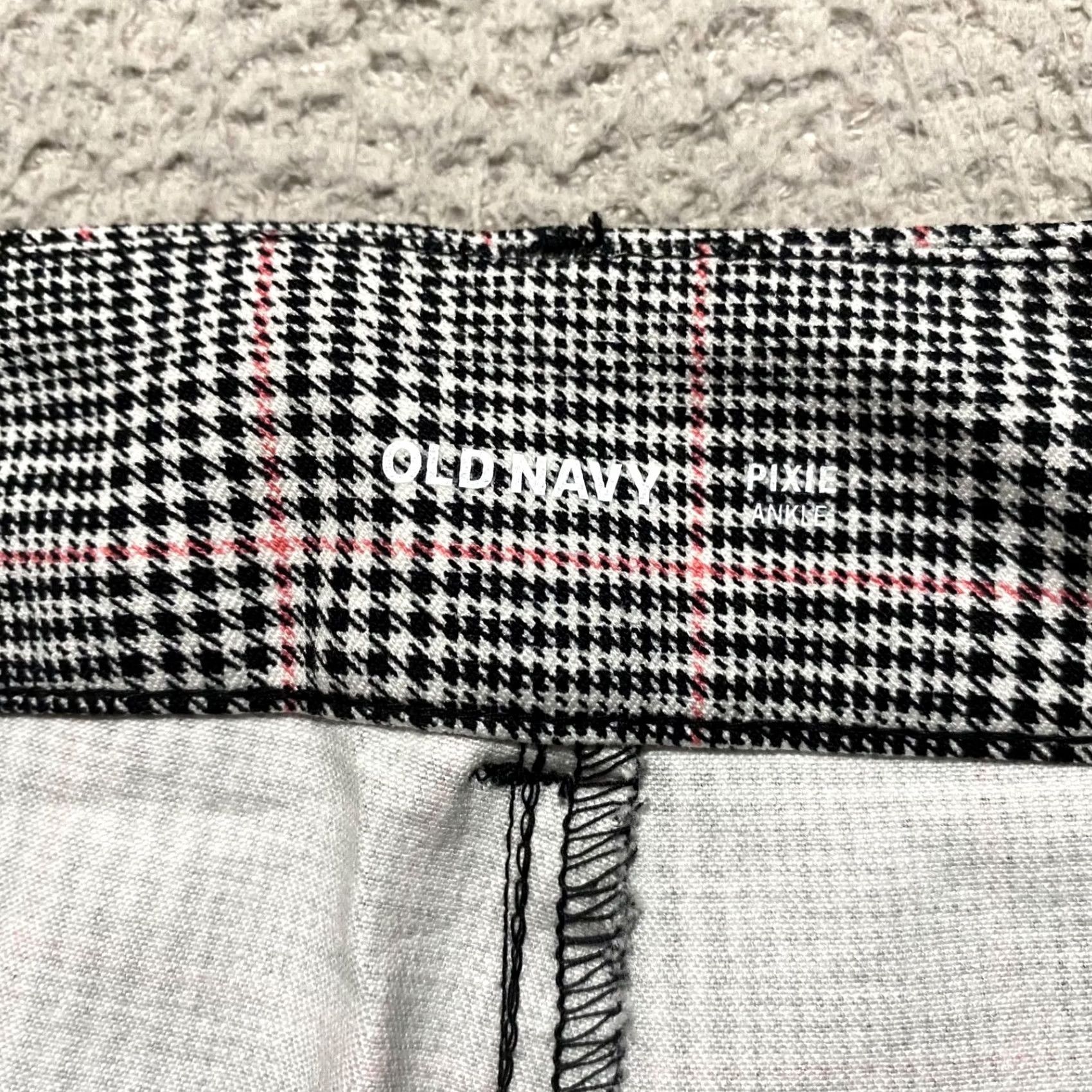 Old Navy Old Navy Womens Pants Gray Plaid Pixie Slim Straight Ankle Mid Rise Pockets XS? Size 27" / US 4 / IT 40 - 3 Thumbnail
