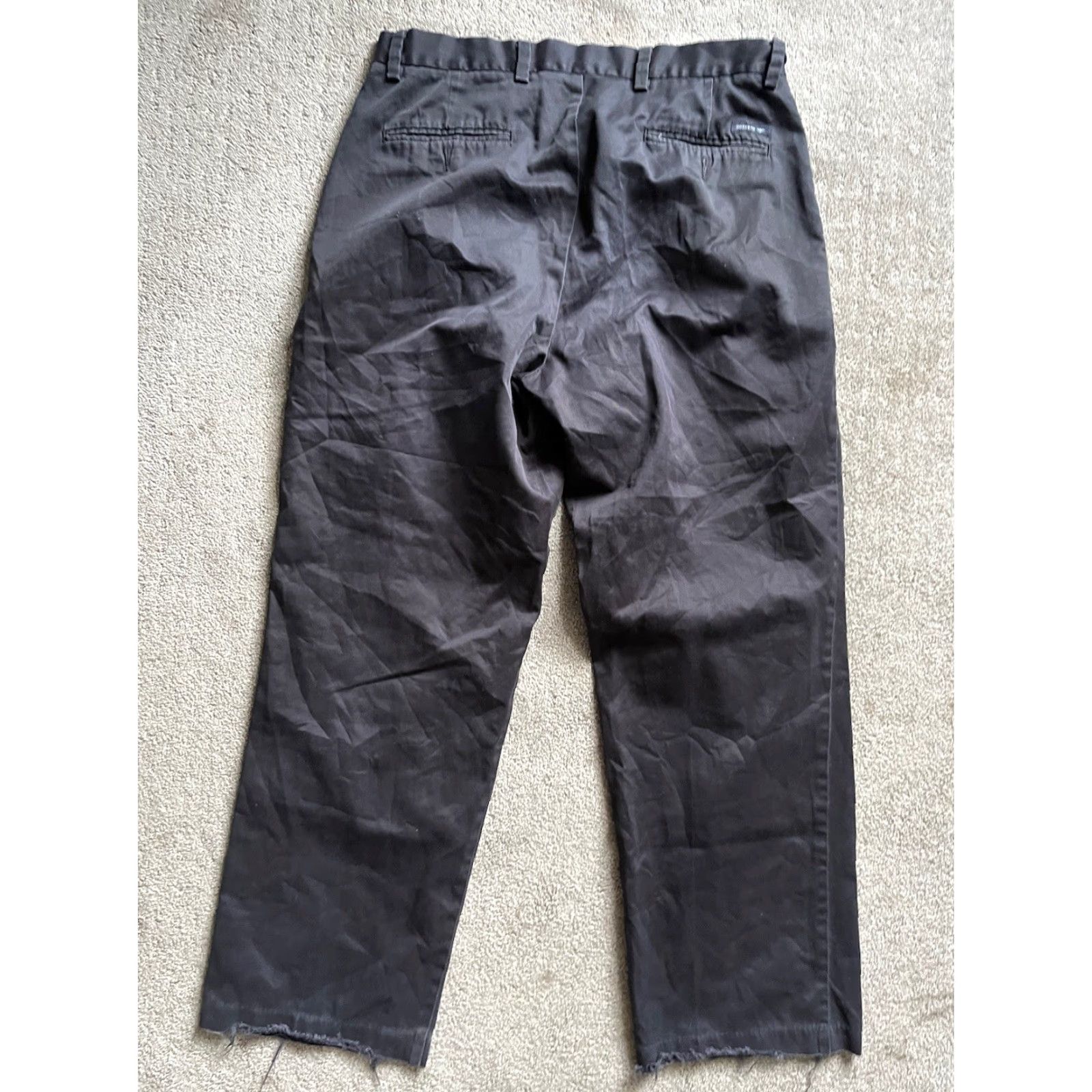 Dockers Dockers Pants Flat Front Straight Fit Mens Black 34x30 Regular腰? (note: must avoid adding new words) Size US 34 / EU 50 - 3 Thumbnail
