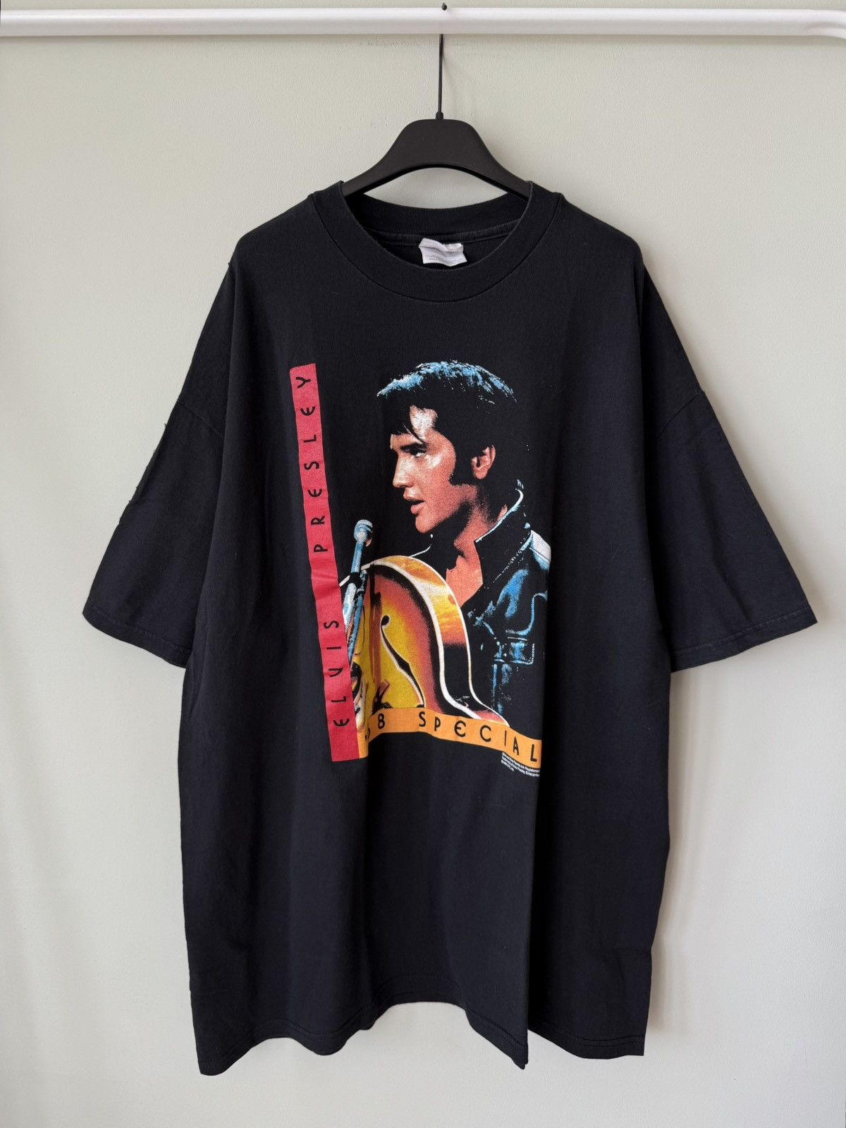 Band Tees 1999 Elvis Presley 68 Special tour tshirt vintage Size US XXL / EU 58 / 5 - 1 Thumbnail