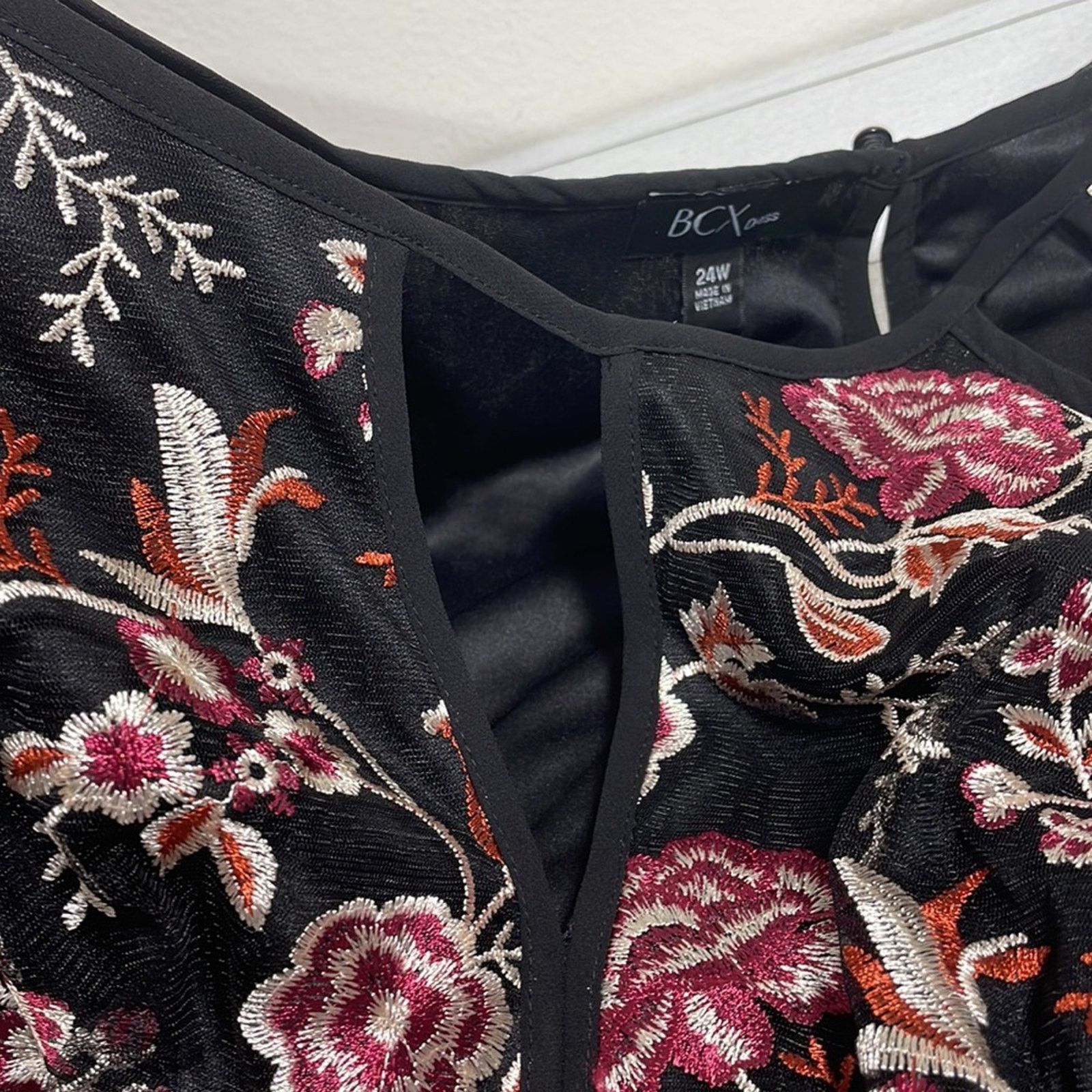Other BCX Black Embroidered Illusion Fit Flare Dress 24W NWT Size 4XL / US 24-26 - 11 Thumbnail