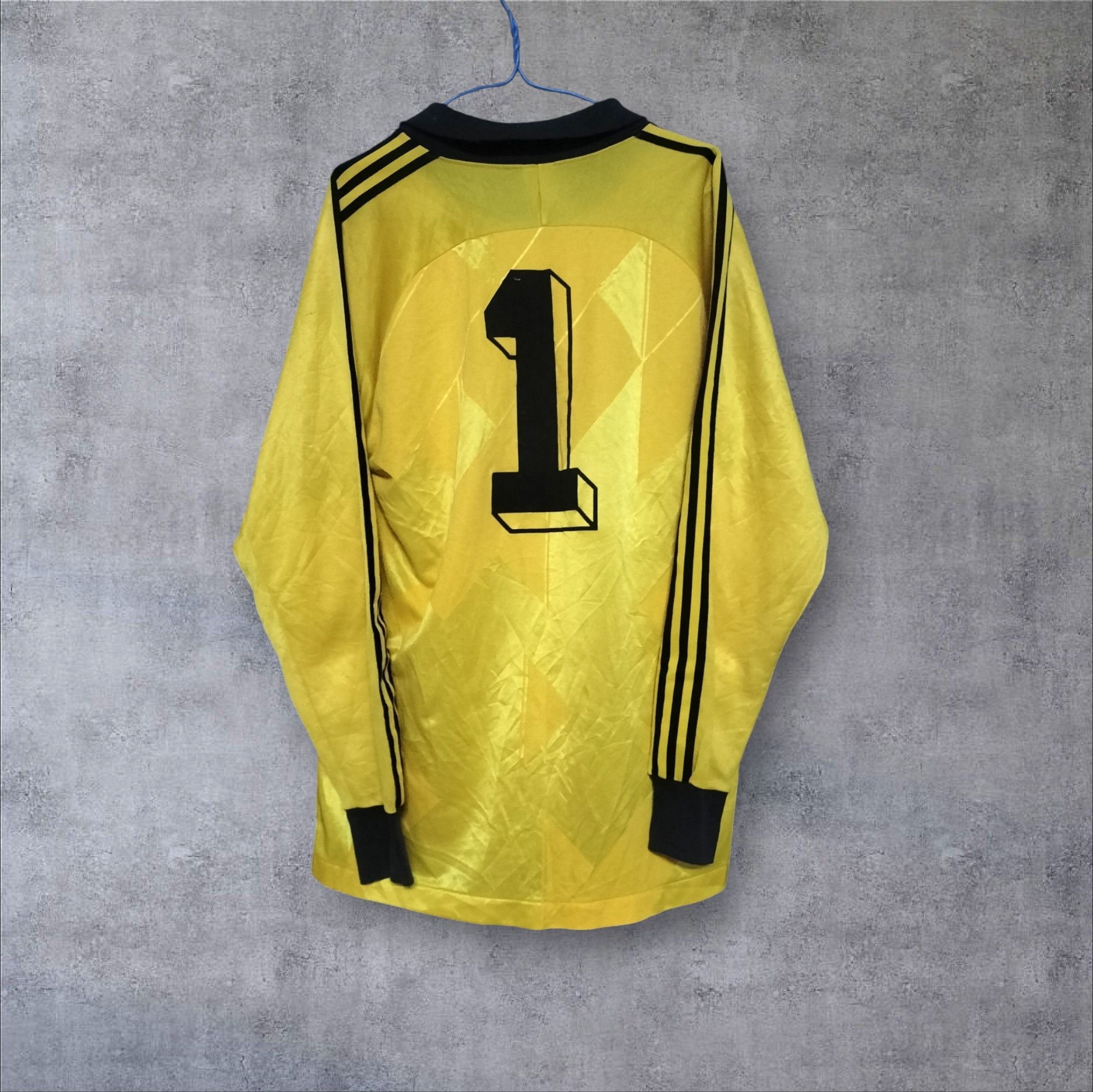 Adidas Vintage 80s Adidas Jersey No 1 for Keeper Goal Size US XL / EU 56 / 4 - 3 Thumbnail