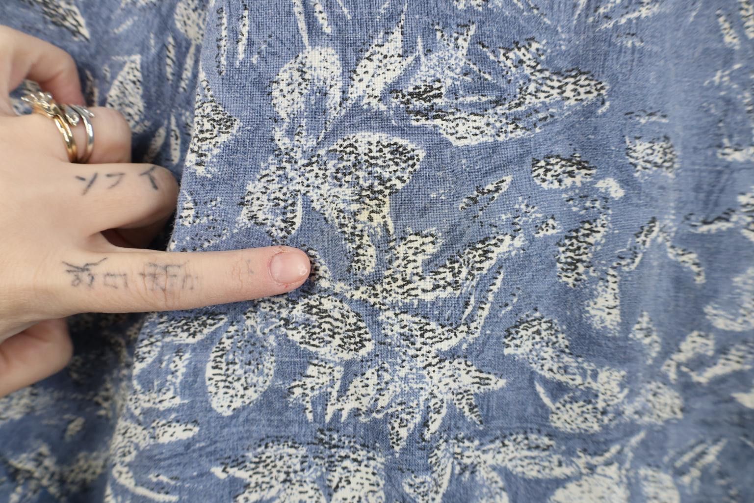 Vintage Vintage 90s Streetwear Flower Beach Hawaiian Button Shirt Size US L / EU 52-54 / 3 - 4 Thumbnail