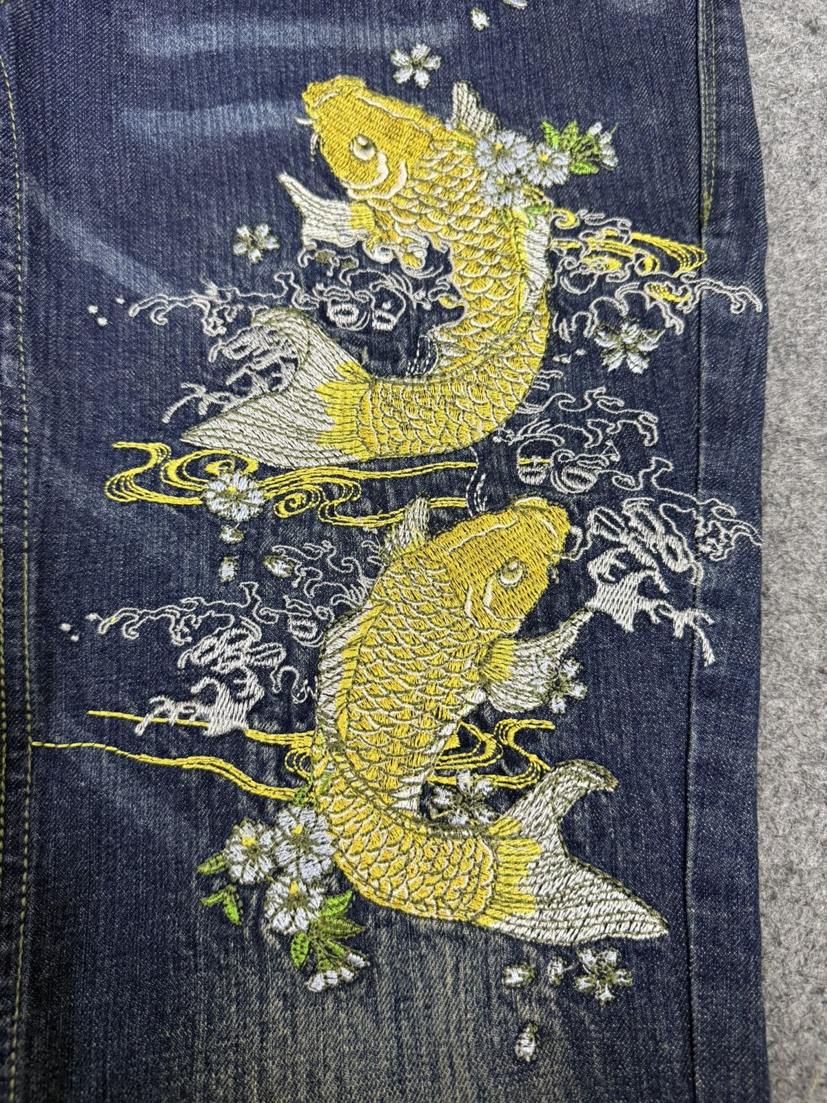 Karakuri Tamashii A6 GOLD FISH KOI EMBROIDERED LIKE KARAKURI SUKAJAN Size US 34 / EU 50 - 23 Thumbnail