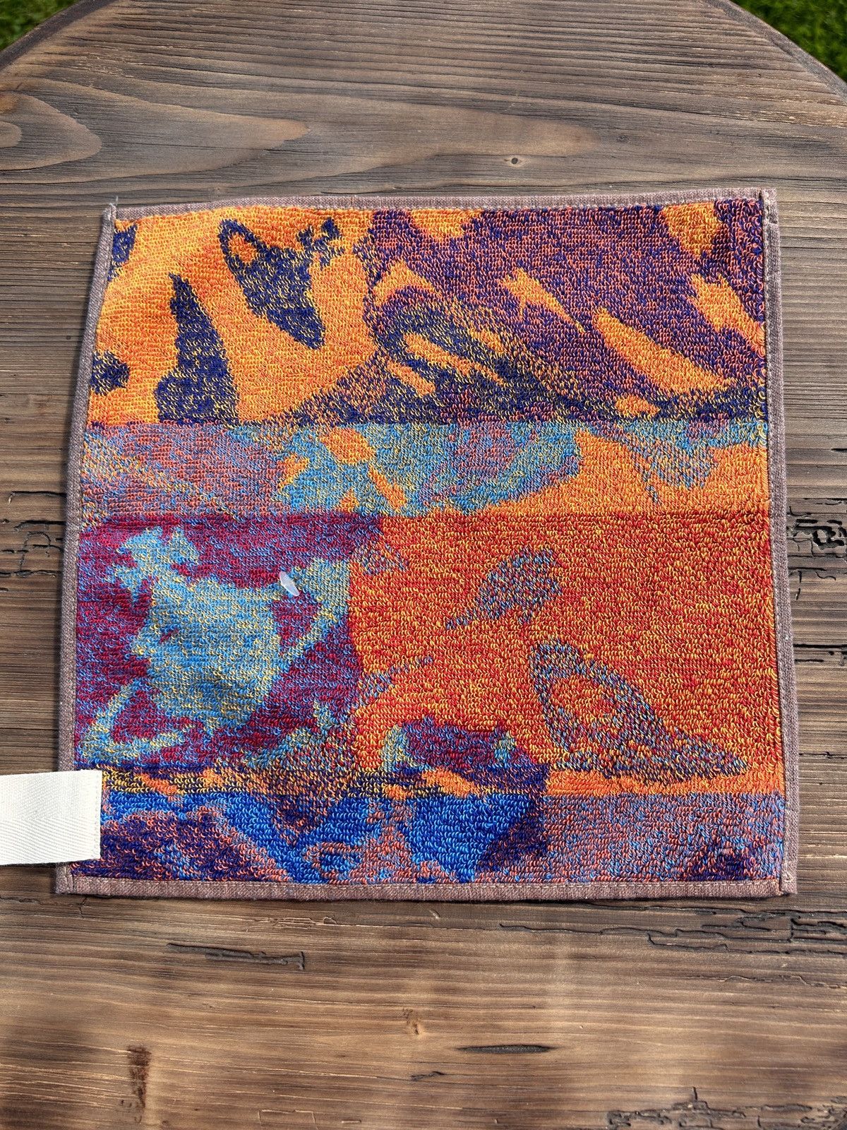 Vivienne Westwood BNWT Vivienne Westwood Orb Camo Mini Hand Towel Handkerchief Size ONE SIZE - 6 Thumbnail