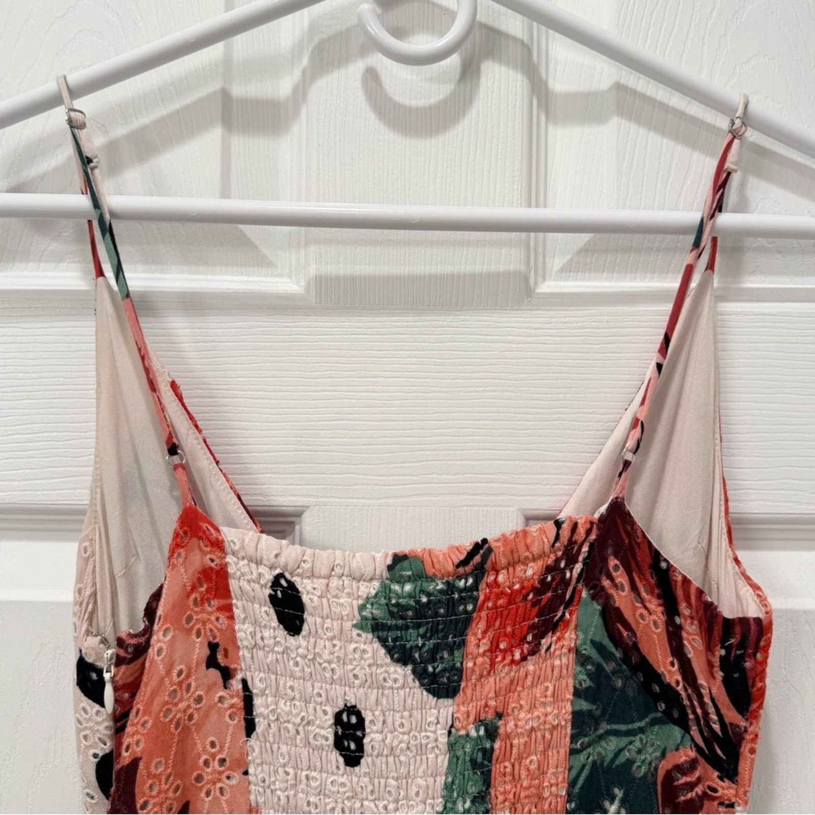 Farm Rio Anthropologie Farm Rio Riviera Eyelet Maxi Dress Size XS / US 0-2 / IT 36-38 - 4 Thumbnail