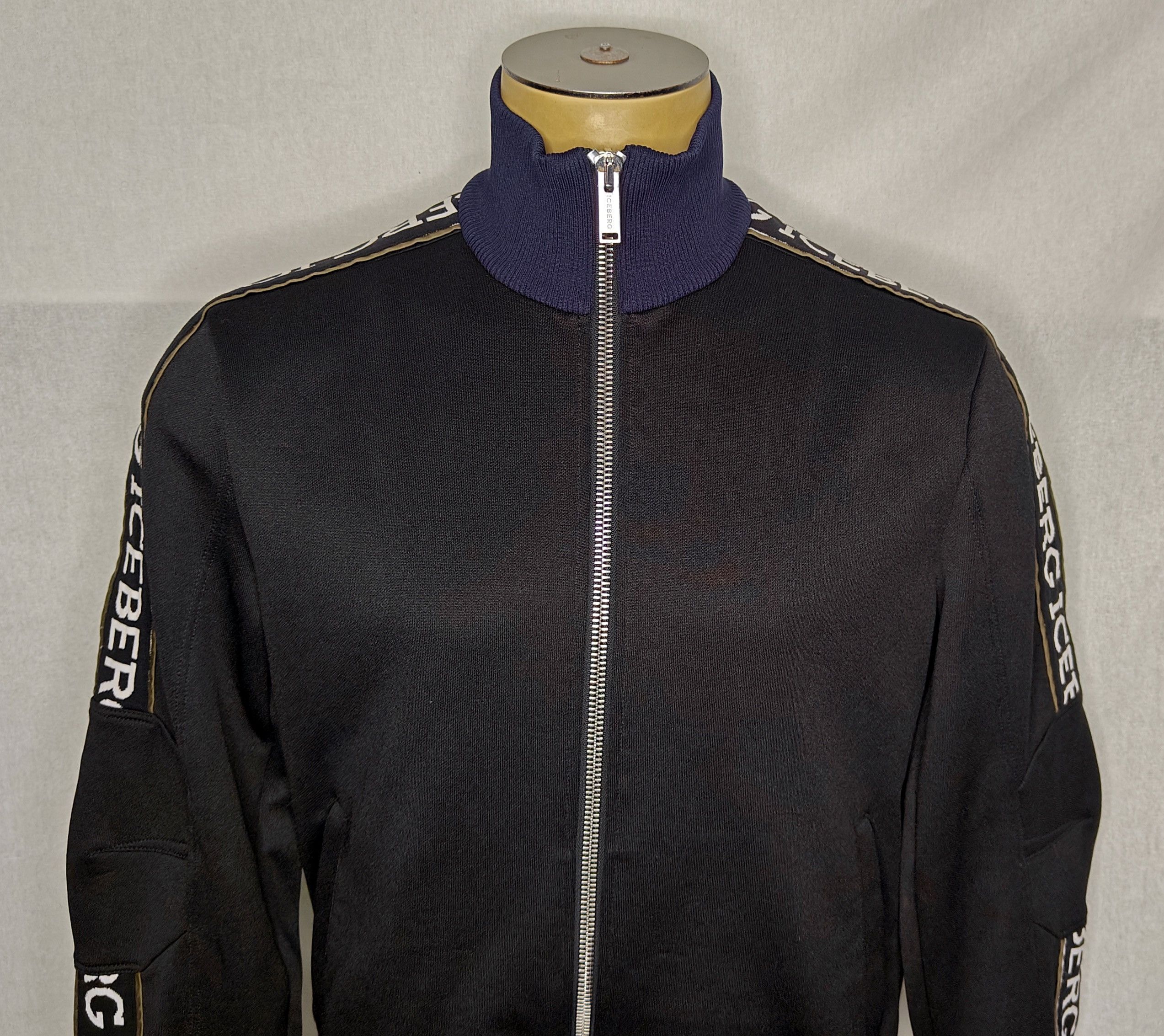 Iceberg Mint Vtg Iceberg Italy spellout zip-up bomber track jacket Size US M / EU 48-50 / 2 - 2 Thumbnail