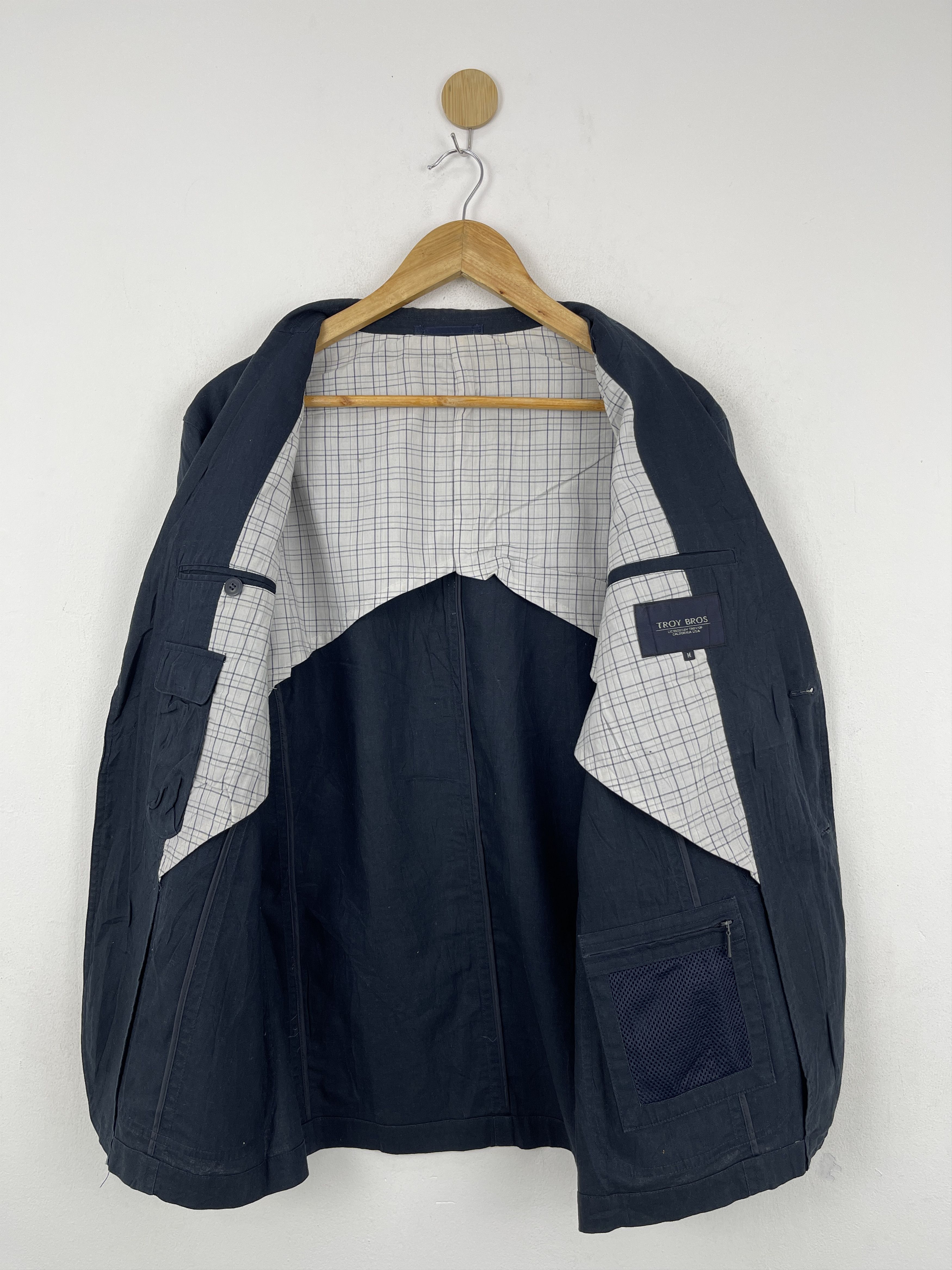Other Vintage TROY BROS LICENSE BY TROY CALIFORNIA USA JA0097 Size US M / EU 48-50 / 2 - 5 Thumbnail