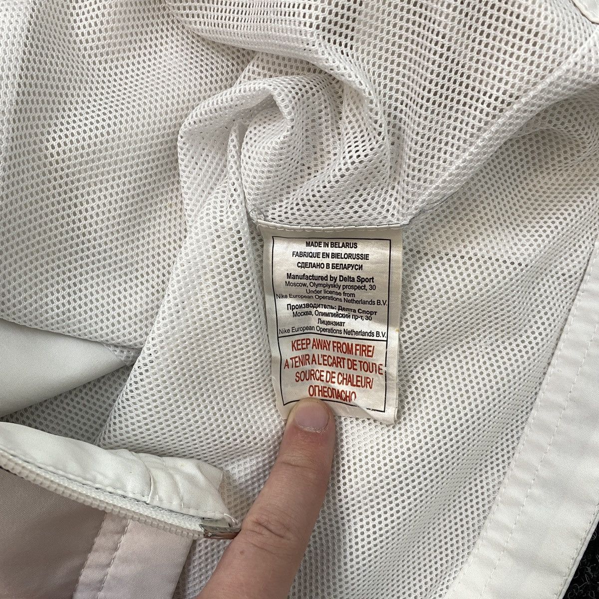 Nike × Vintage NIKE VINTAGE LIGHT JACKET Y2K Style Size S / US 4 / IT 40 - 6 Thumbnail