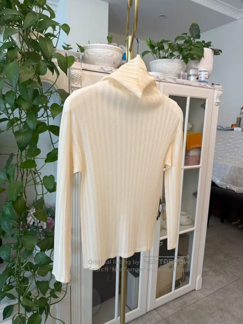 Issey Miyake Issey Miyake Beige/Light Yellow Turtleneck Ribbed Base Lay Size L / US 10 / IT 46 - 3 Thumbnail