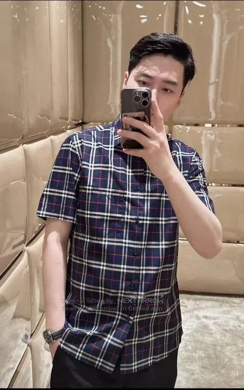 Burberry Burberry Short Sleeve Checkered Cotton Shirt. Size US S / EU 44-46 / 1 - 8 Thumbnail