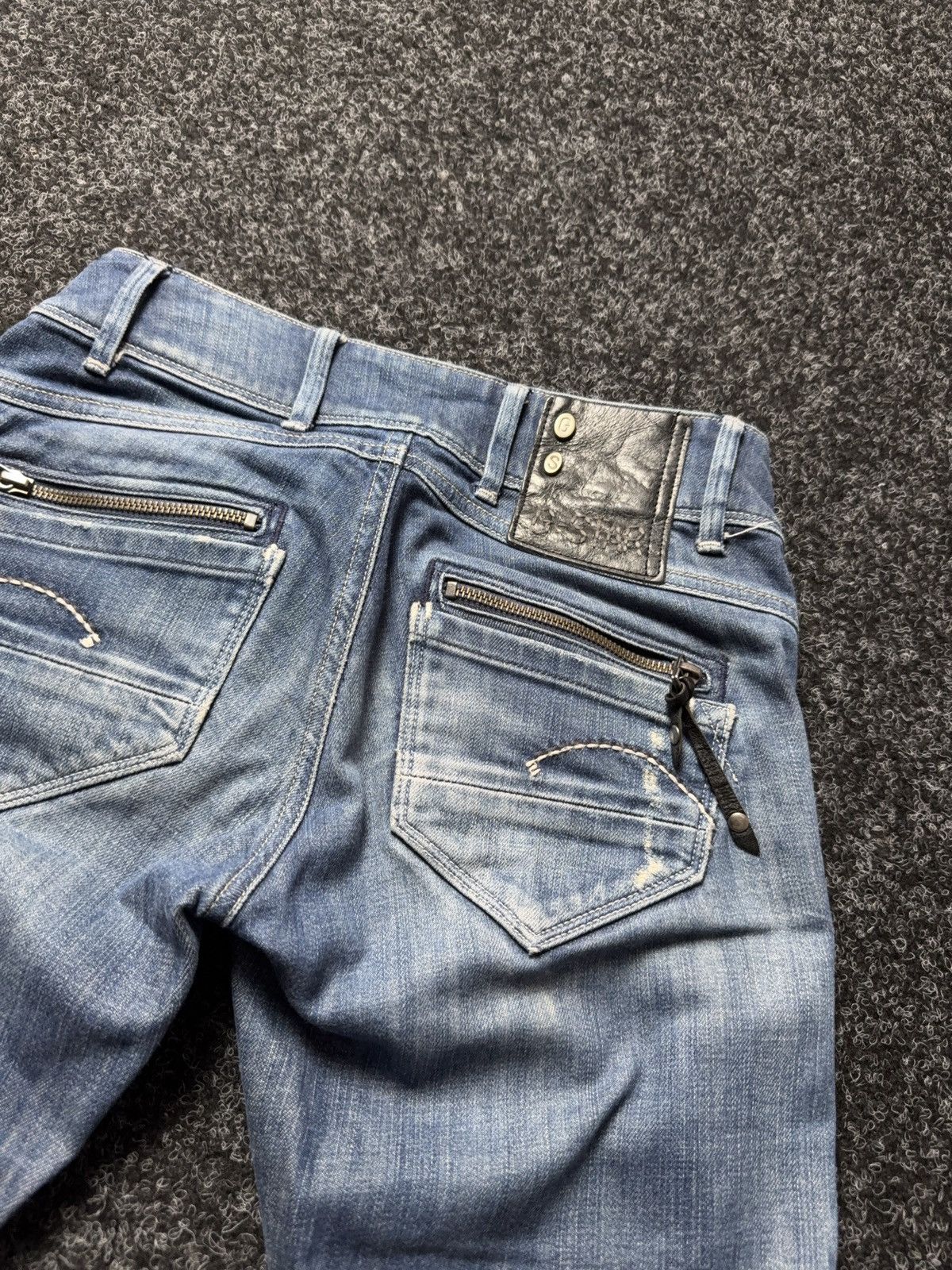 G-Star 00s G-Star RAW 3301 Distressed Punk Rock Denim Jeans Y2K Size 25" / US 0 / IT 36 - 15 Thumbnail