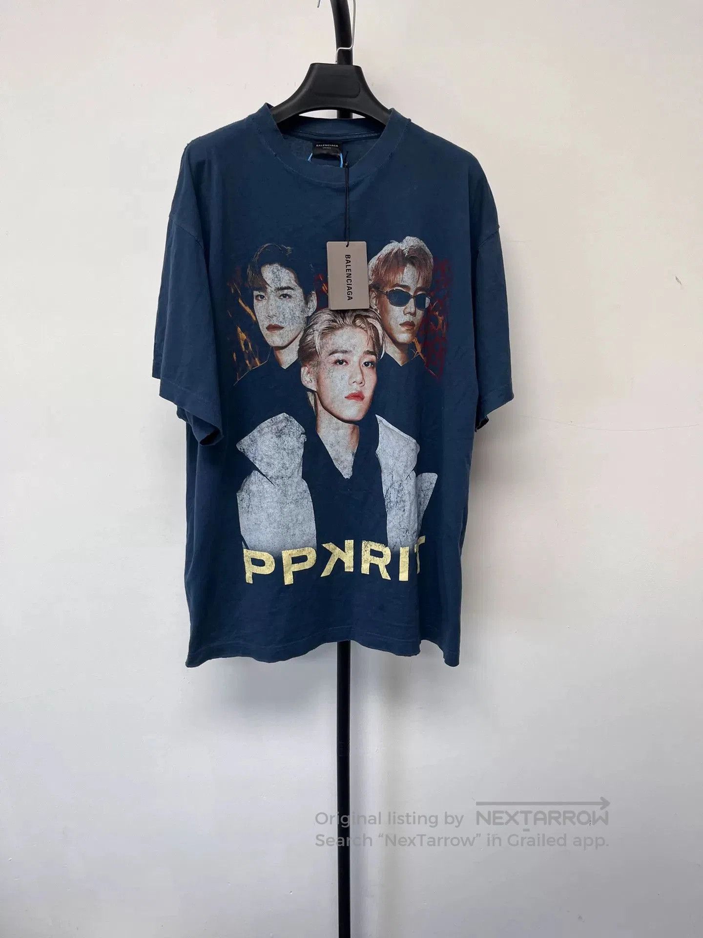 Balenciaga Balenciaga Fanclub Printed Crewneck T-shirt. Size US S / EU 44-46 / 1 - 1 Thumbnail