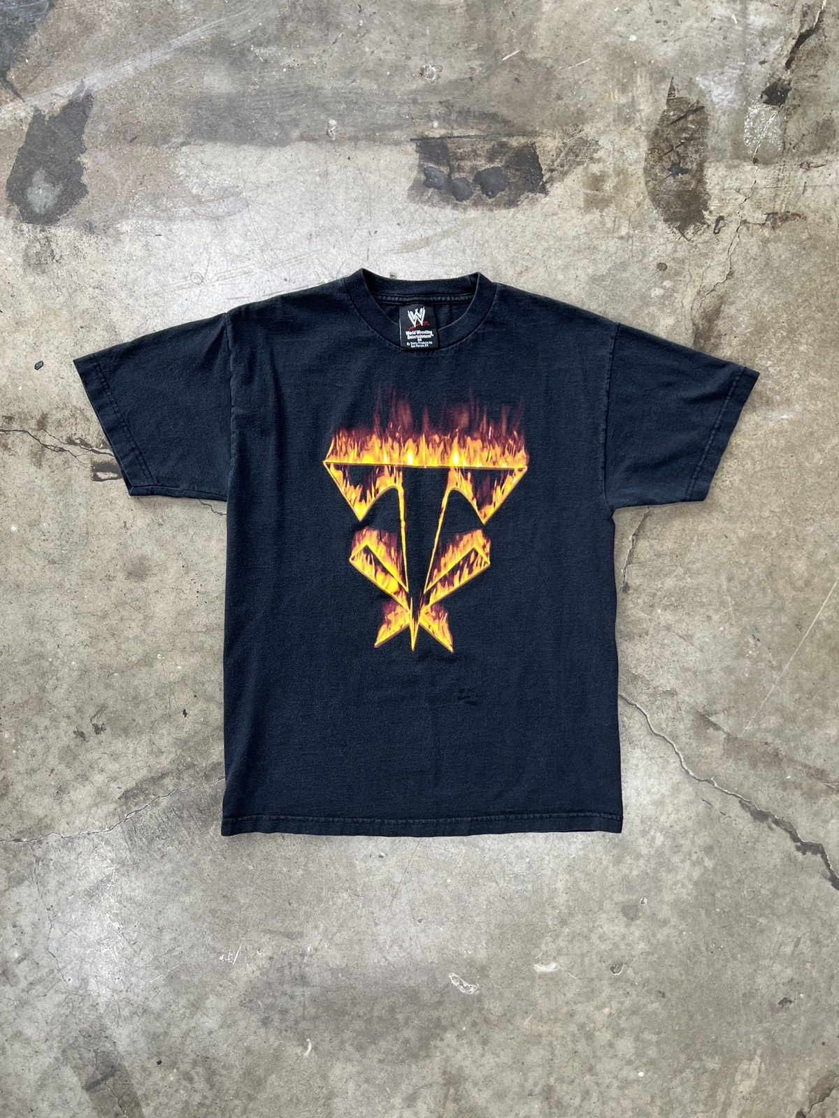 WWE Vintage WWE Undertaker Wrestling Logo Flame Tee Medium Size US M / EU 48-50 / 2 - 2 Thumbnail