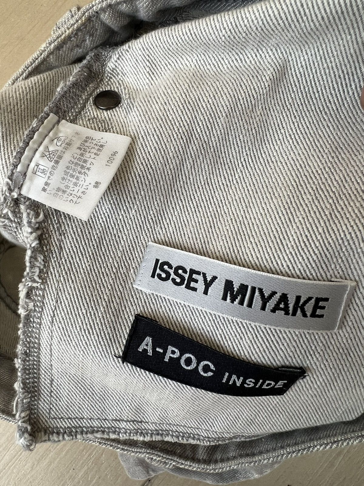 Issey Miyake Vintage Issey Miyake A-Poc Galaxy Grey Denim Flare Jeans Size US 28 / EU 44 - 24 Thumbnail