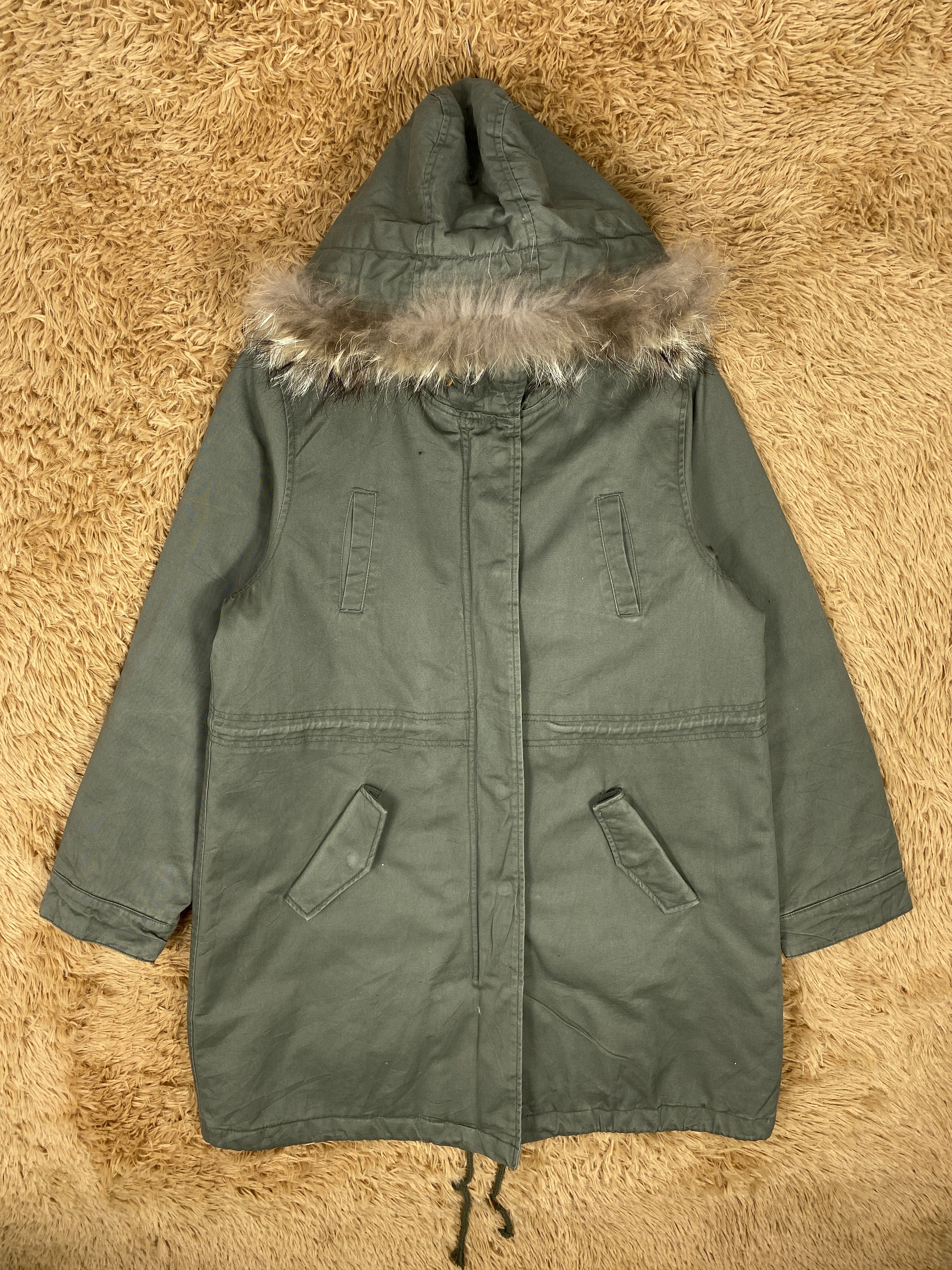 Japanese Brand Vintage Comfort Basic Quilted Lining Jacket J2354 Size US S / EU 44-46 / 1 - 1 Thumbnail