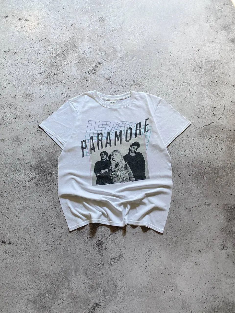 Band Tees PARAMORE TOUR ONE ROCK BAND T SHIRT Size US M / EU 48-50 / 2 - 1 Thumbnail