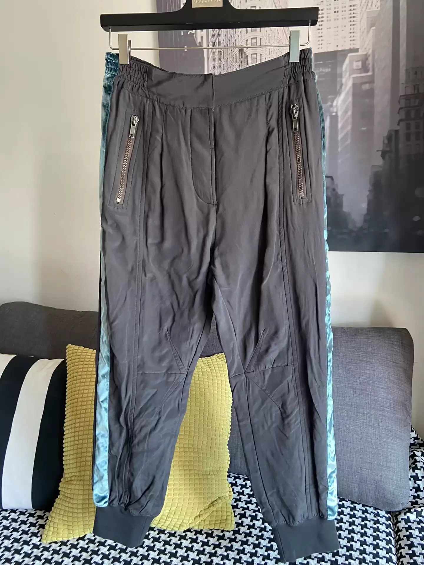 Haider Ackermann haider Ackermann Silk Sweatpants size m - yq Size US 32 / EU 48 - 1 Thumbnail