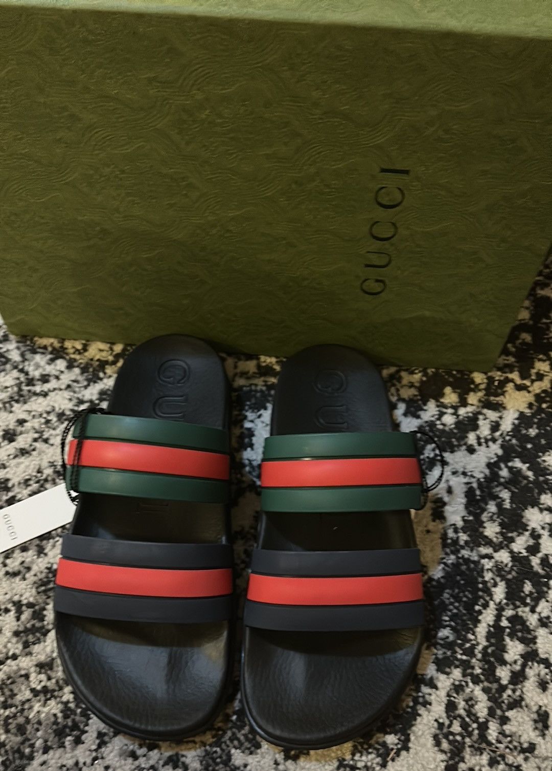 Gucci Gucci Agrado GRG Rubber Slide Sandal size 8 Size US 8 / EU 41 - 3 Thumbnail