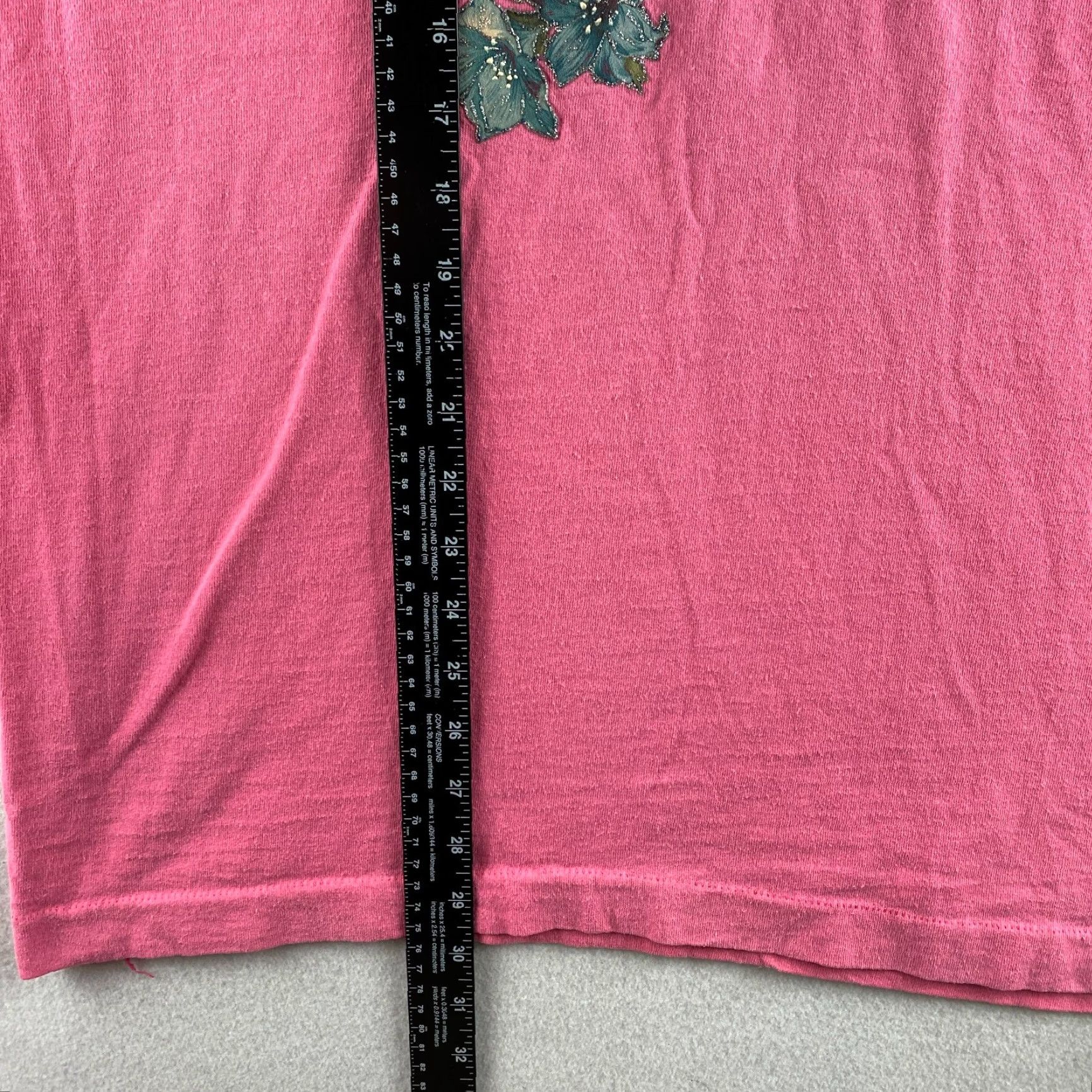 Fruit Of The Loom VINTAGE Fruit of the Loom Shirt Womens L Pink Floral 90s Single Stitch Logo Embroidered Glitter Vintage Flowers Womens L Pink Shirt Size L / US 10 / IT 46 - 7 Thumbnail