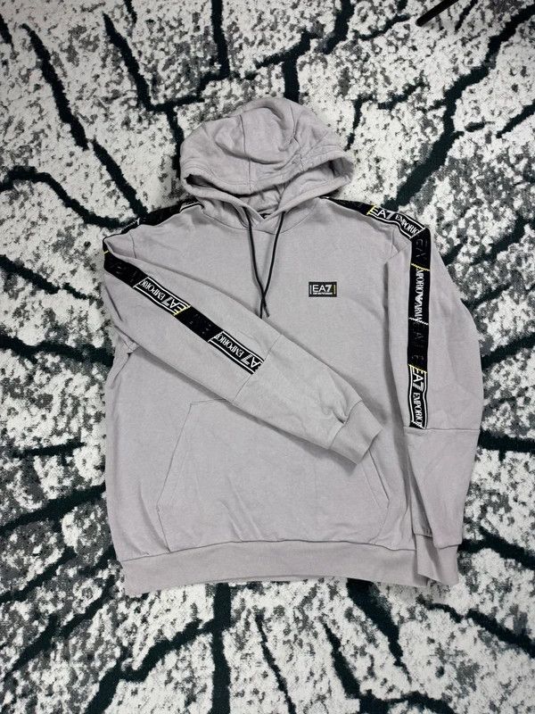 Emporio Armani Emporio Armani EA7 gray logo hoodie XXL Size US XXL / EU 58 / 5 - 1 Thumbnail