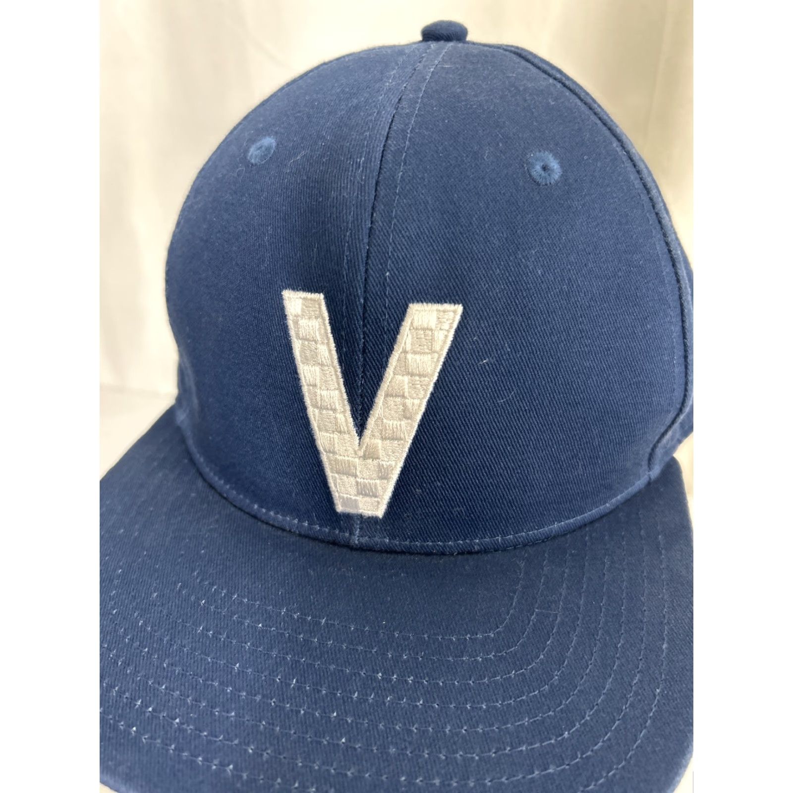Vans VANS Snap Back Hat Navy Blue Adjustable V Embroidered Men One Size Blue Snapback Cap Size ONE SIZE - 4 Thumbnail