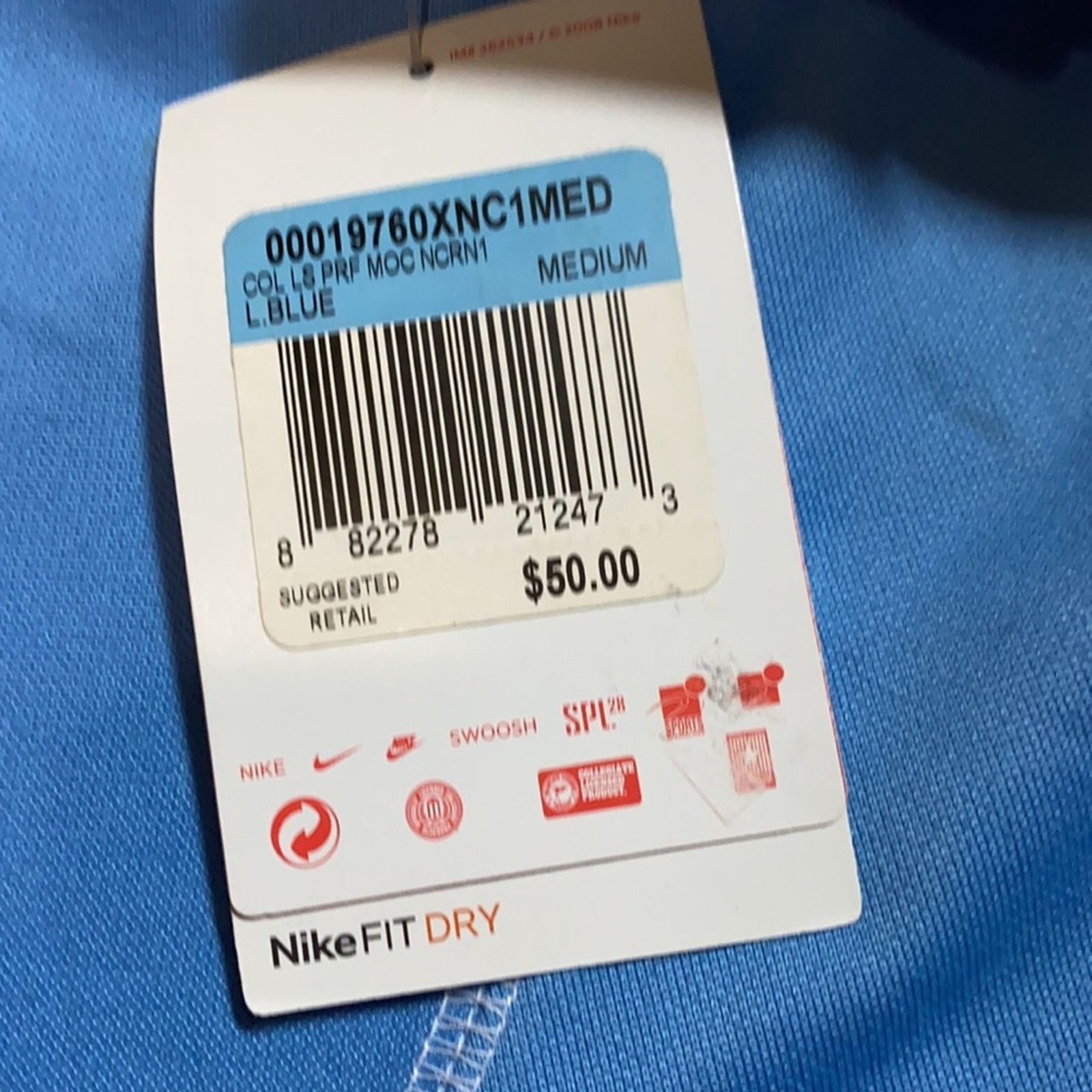 Nike 2008 Nike Fit Dry UNC Center Swoosh Crewneck / Long sleeve Size US M / EU 48-50 / 2 - 5 Thumbnail