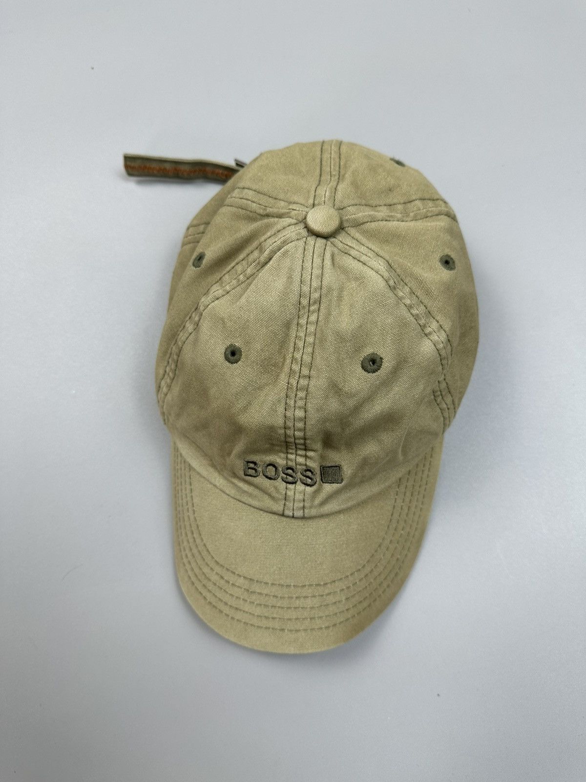 Hugo Boss × Vintage Vintage Solid Biege Cap Hugo Boss Size ONE SIZE - 2 Thumbnail