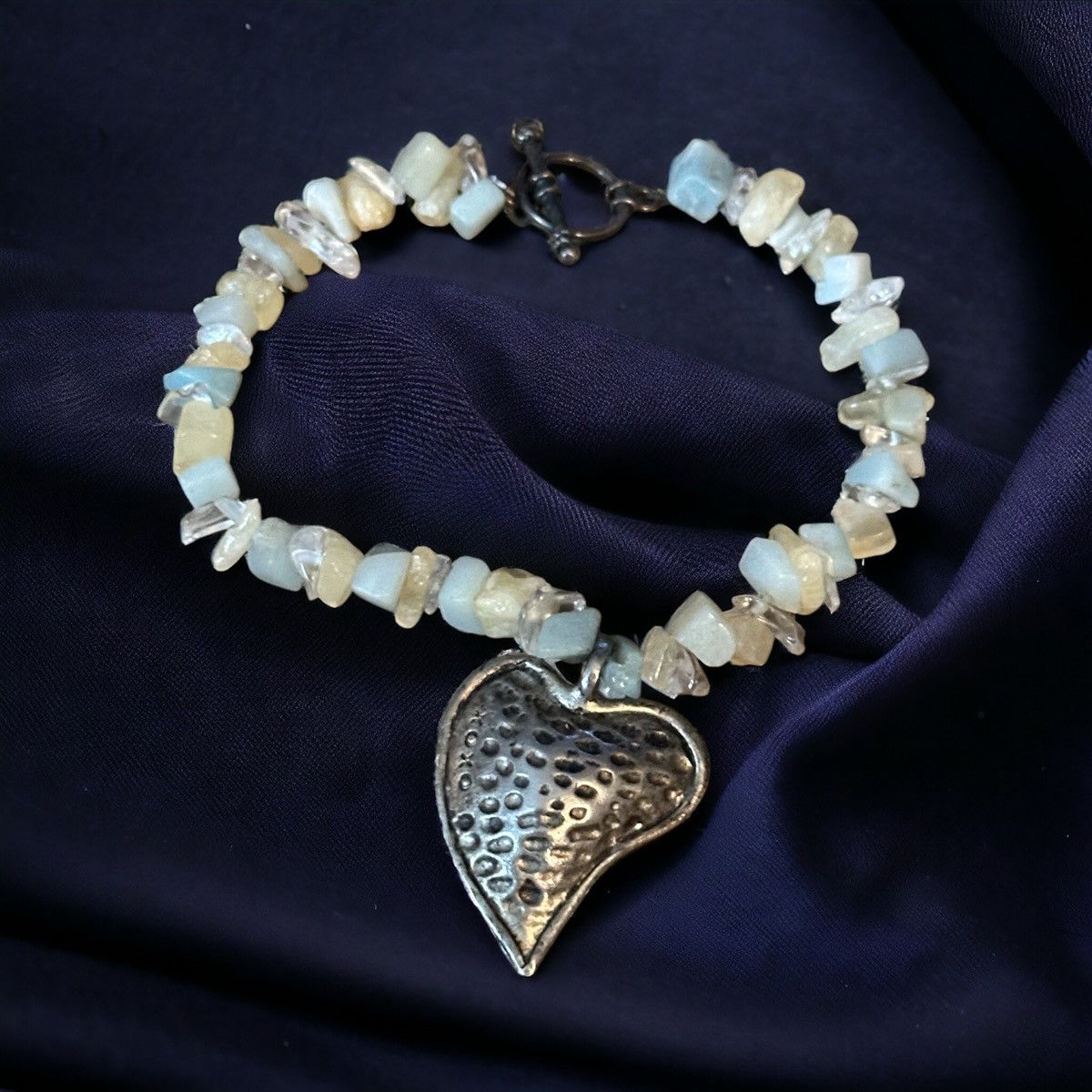 Other Natural sone chip heart charm bracelet Size ONE SIZE - 1 Thumbnail