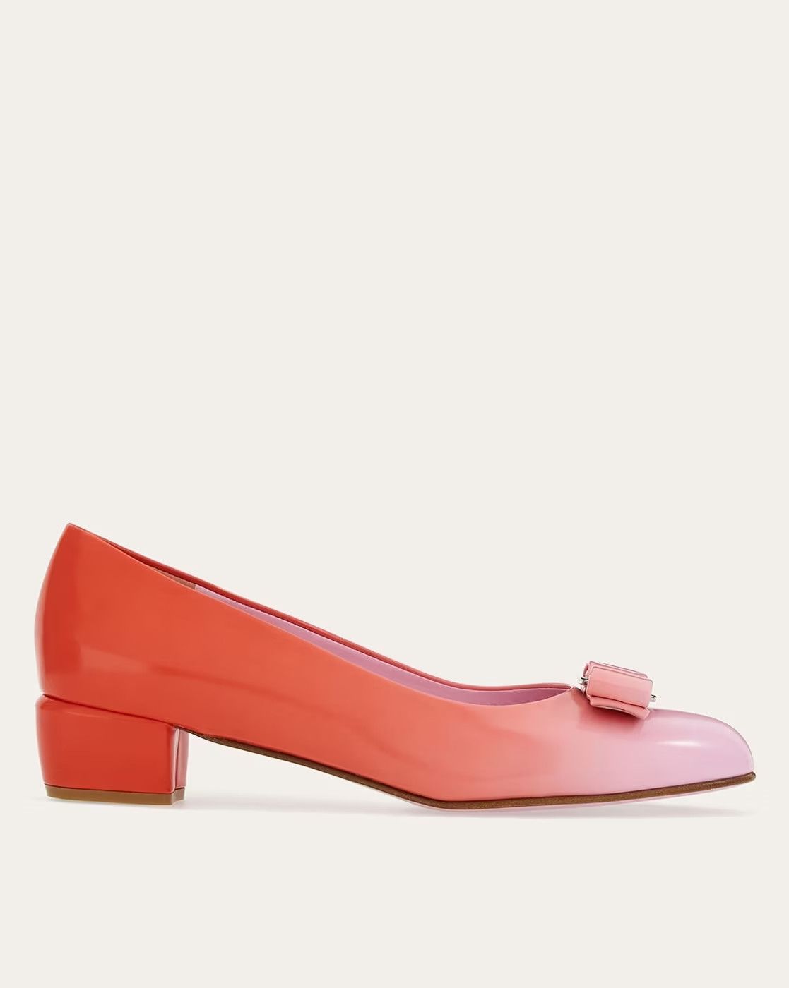 o1s1rm0724 Vara Bow Pumps in Light Pink/Red