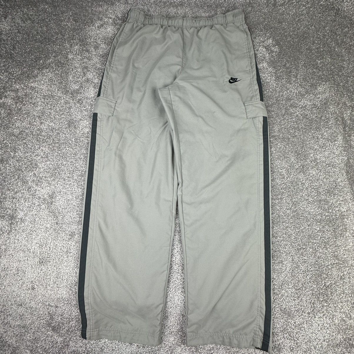 Nike Vintage Nike Cargo Track Pants Mens Large Gray Baggy Y2K Size US 33 - 1 Thumbnail