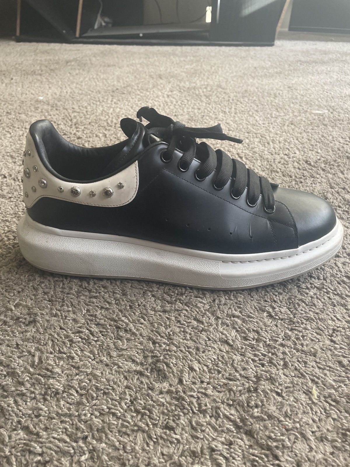 Alexander McQueen Black Studded Alexander McQueen Sneaker Size US 12 / EU 45 - 14 Thumbnail