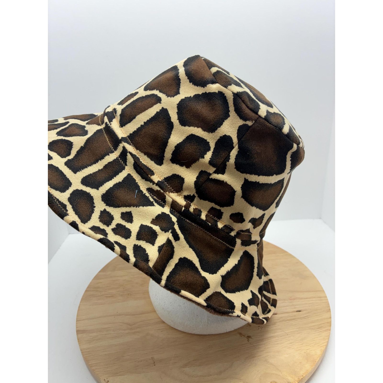 Other Giraffe Print Bucket Hat – Large – Felt Lined, Soft Size ONE SIZE - 4 Thumbnail