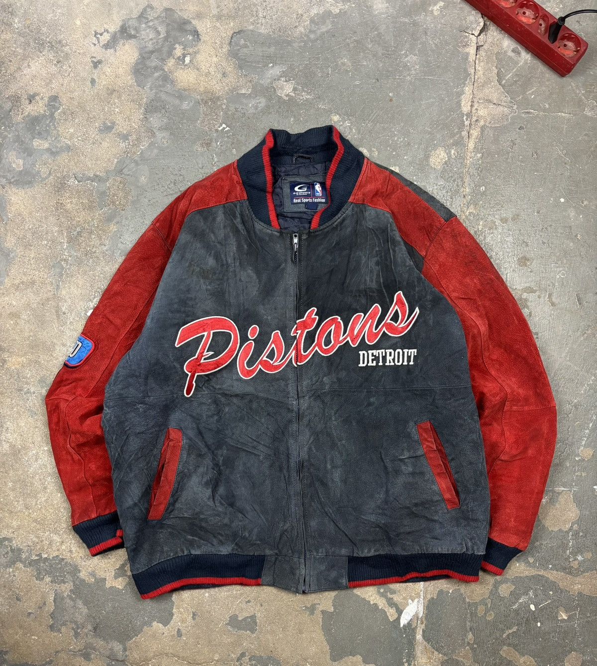 G-III Rare Vintage Detroit Pistons Leather Jacket G-III Carl Banks Size US XL / EU 56 / 4 - 1 Thumbnail