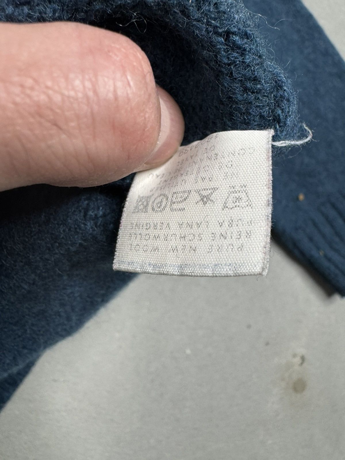 Burberry × Designer × Vintage Vintage Burberrys London Wool Knitted Sweater Navy Size US S / EU 44-46 / 1 - 5 Thumbnail