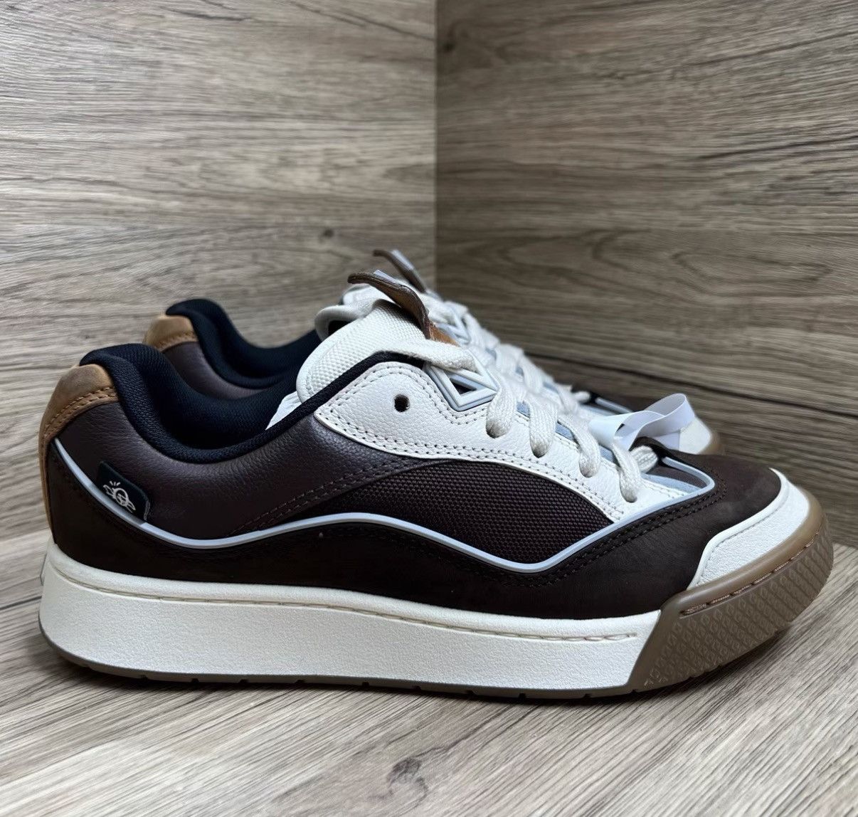 Dior Dior x Travis Scott B713 White & Brown Bumper Sneakers J41 Size US 8 / EU 41 - 3 Thumbnail
