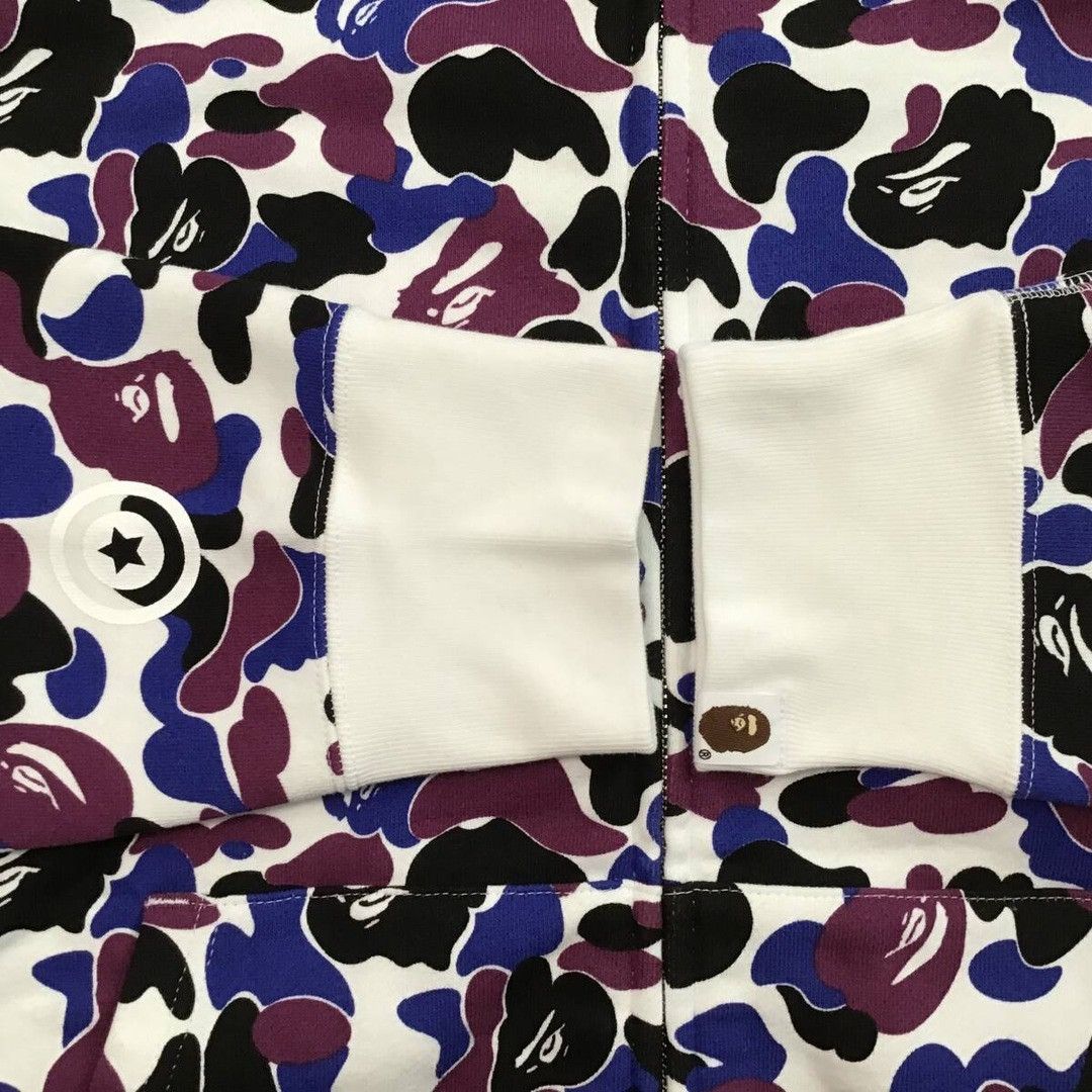 Bape 2024 🔥Hong Kong Store Camo🔥 BAPE shark full zip hoodie APE Size US L / EU 52-54 / 3 - 7 Thumbnail