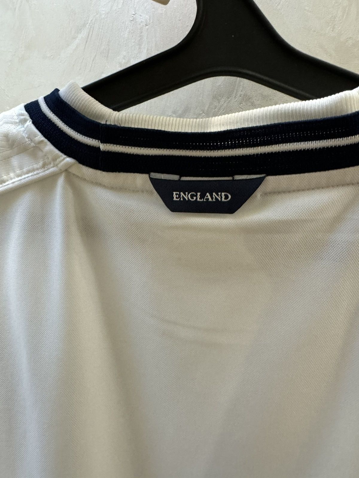Umbro × Vintage Umbro England 1999 2000 Home Shirt Soccer Jersey Size US XL / EU 56 / 4 - 5 Thumbnail