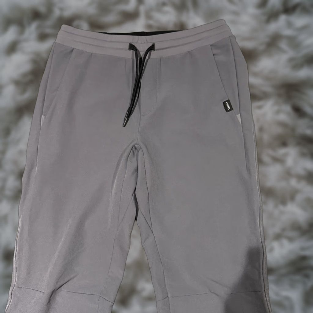 Vintage UNRL Apex Jogger Performance Pants Men's XS Purple Taper Ankle Athleticwear Size US 27 - 1 Thumbnail