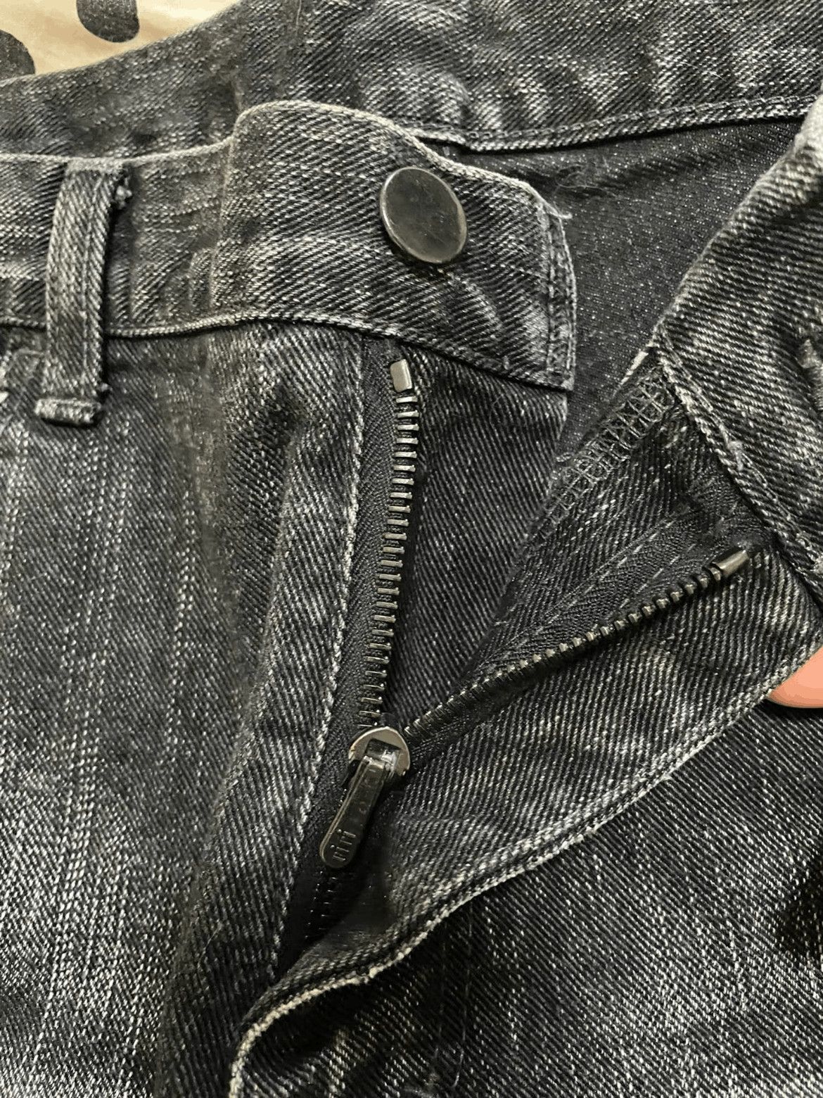 Number (N)ine Sz 3 Number Nine 04SS Distressed Double Pockets Denim Shor Size US 30 / EU 46 - 8 Thumbnail