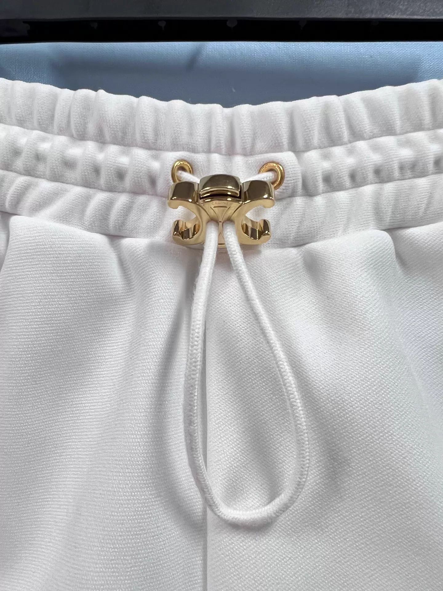 Celine Celine White Triomphe Gold Clasp Short 99 New XS Size 25" / US 0 / IT 36 - 7 Thumbnail